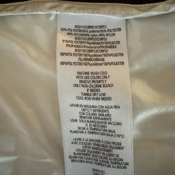 Calvin Klein Performance Women's Puffer Jacket in White and Black - Picture 9 of 11